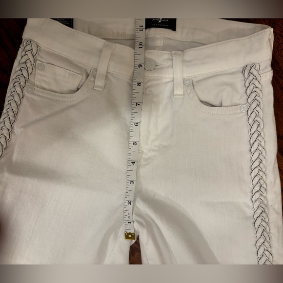 7 for all mankind white denim with braided embellishment on both legs. Size 25. - Picture 2 of 10